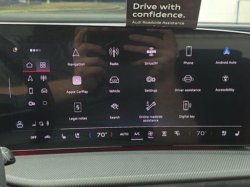 New 2025 Audi SQ5 Prestige image 21