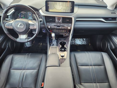 Used 2022 Lexus RX 450hL Luxury w/ Cold Area Package (CT) image 33