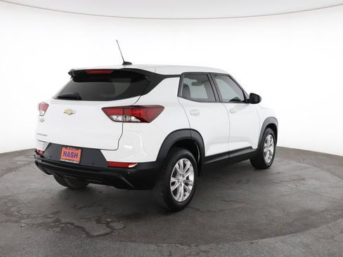 Used 2021 Chevrolet TrailBlazer LS FWD image 12
