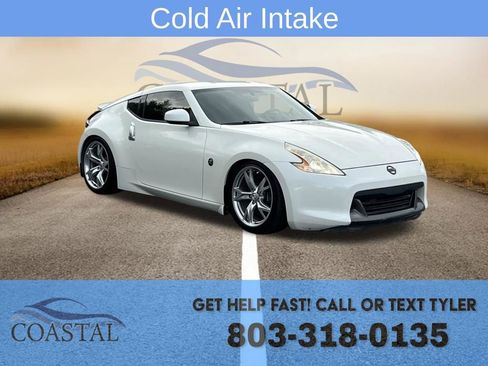 Used 2009 Nissan 370Z Touring w/ Sport Pkg RWD image 3