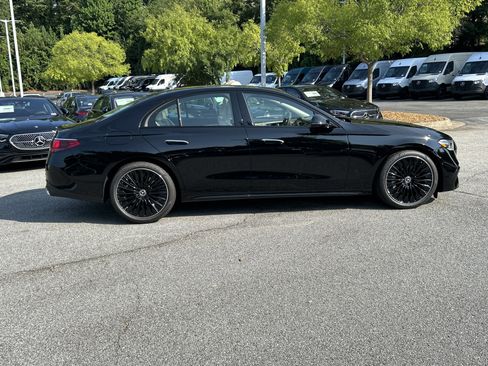 New 2026 Mercedes-Benz E 450 4MATIC Sedan image 5