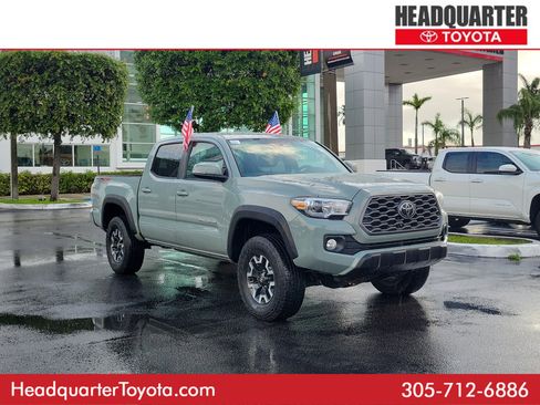Used 2022 Toyota Tacoma TRD Off-Road AWD/4WD image 1