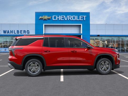 New 2026 Chevrolet Traverse LT w/ Driver Confidence Package FWD image 29