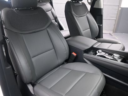 New 2026 Ford Explorer Active w/ Active Comfort Package