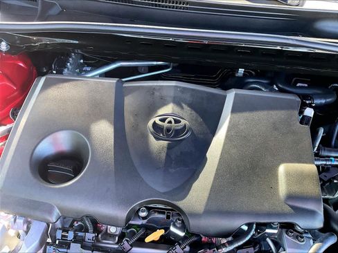 Used 2023 Toyota Camry SE image 31