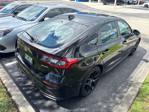 Used 2024 Honda Civic Sport image 3