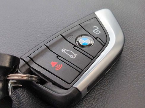 Certified 2023 BMW X3 xDrive30i w/ Premium Package image 36