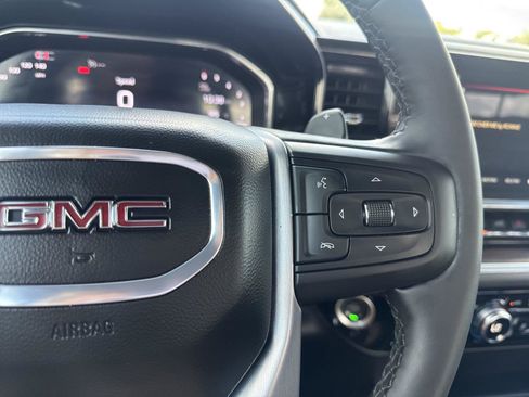 Used 2025 GMC Sierra 1500 SLT w/ SLT Premium Package AWD/4WD image 23