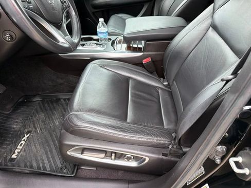 Used 2019 Acura MDX SH-AWD image 4