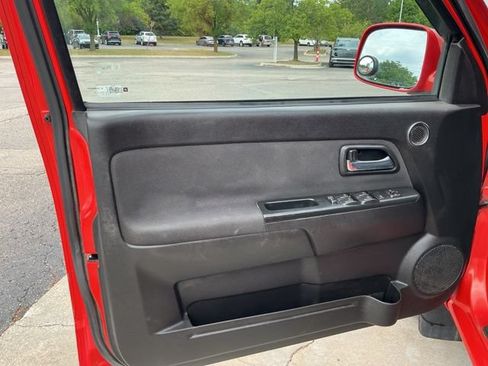 Used 2010 Chevrolet Colorado LT RWD image 12