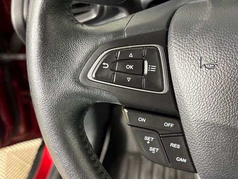 Certified 2019 Ford EcoSport SE w/ SE Convenience Package FWD image 17