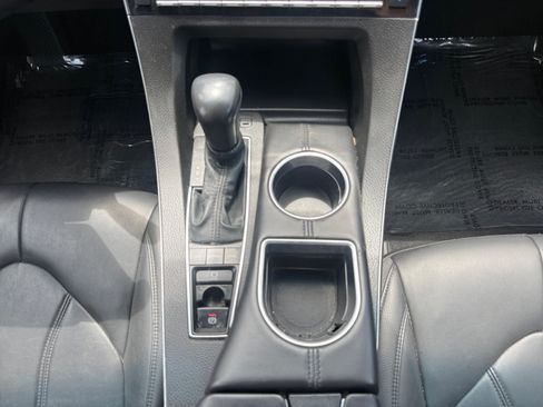 Used 2022 Toyota Avalon XLE FWD image 15