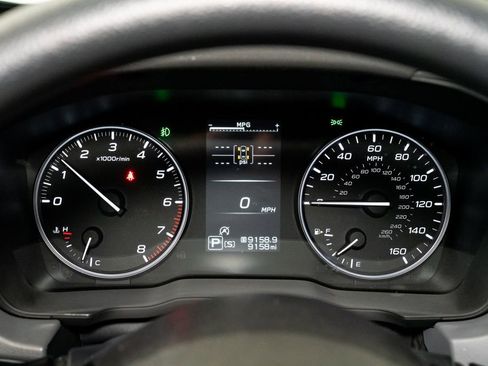 Used 2025 Subaru Crosstrek 2.0i Premium image 19