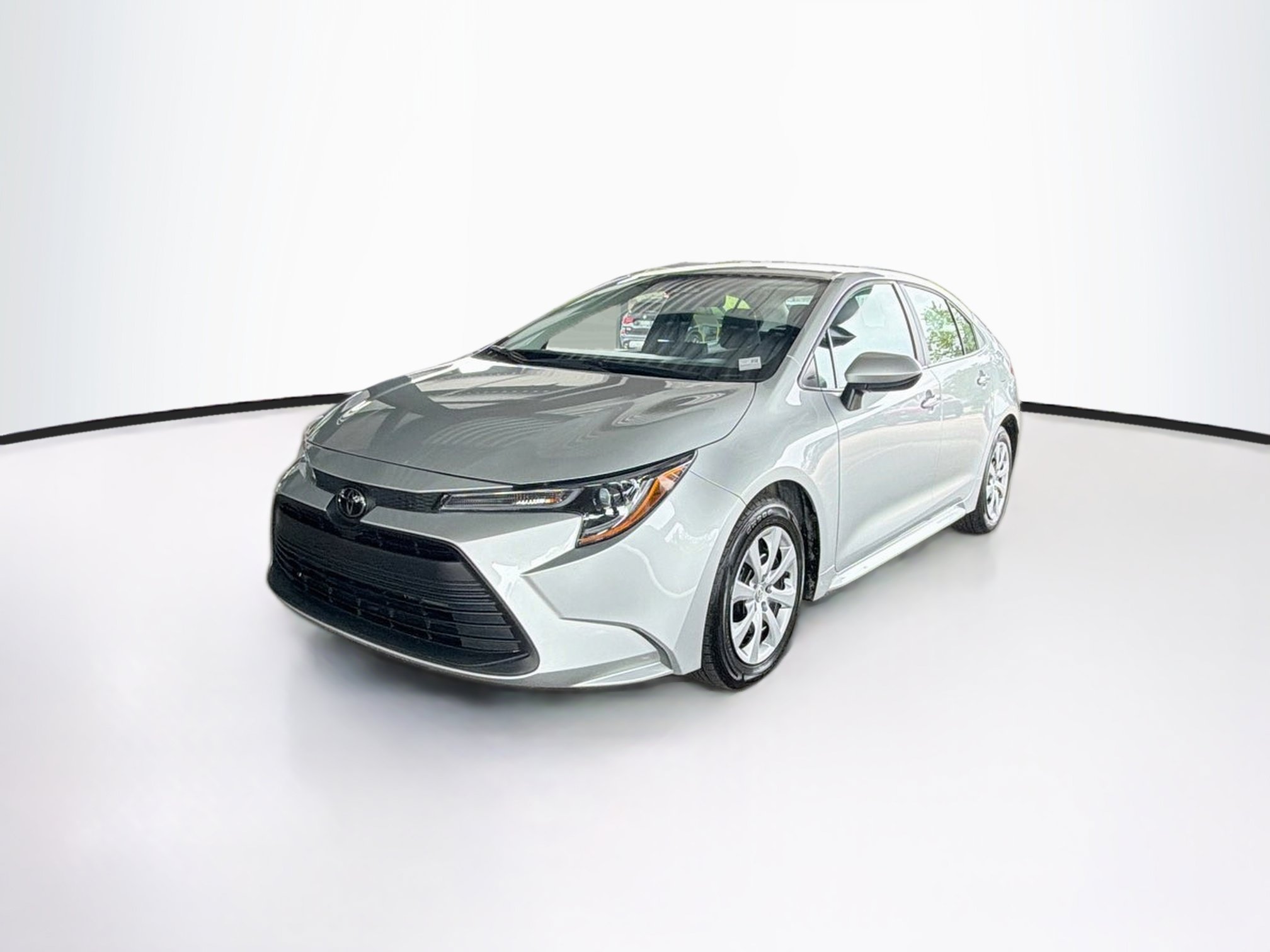 Used 2025 Toyota Corolla LE FWD image 3