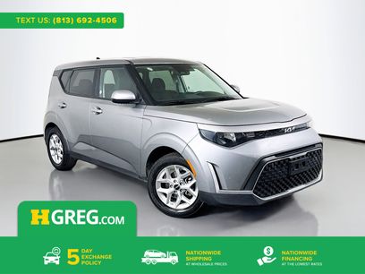 Used 2024 Kia Soul LX w/ Option Group 015