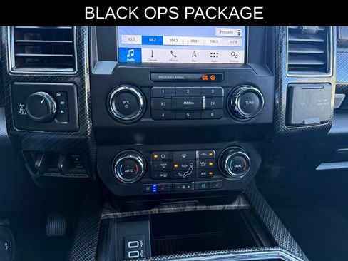 Used 2019 Ford F250 Lariat w/ Lariat Ultimate Package AWD/4WD image 29
