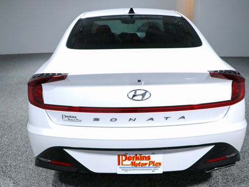 Used 2022 Hyundai Sonata SEL FWD image 8