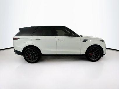 Used 2024 Land Rover Range Rover Sport SE