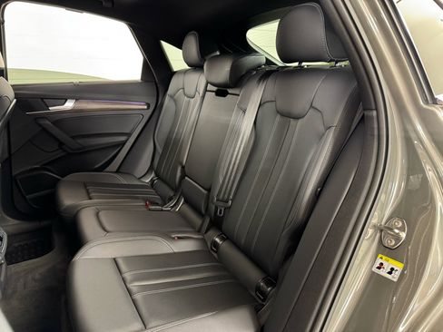 Used 2023 Audi Q5 2.0T Prestige w/ Prestige Package image 35