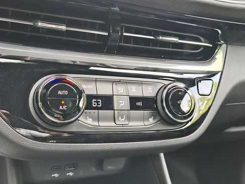 New 2026 Buick Envista Sport Touring w/ Convenience I Package FWD image 23