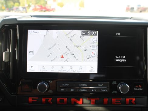Used 2025 Nissan Frontier PRO-4X w/ Pro Premium Package AWD/4WD image 18