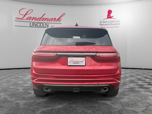 Used 2024 Lincoln Corsair Reserve w/ Equipment Group 202A AWD/4WD image 4