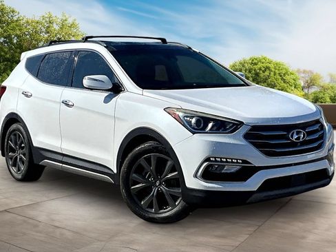 Used 2018 Hyundai Santa Fe Sport w/ 2.0T Ultimate Tech Package 05 FWD image 11