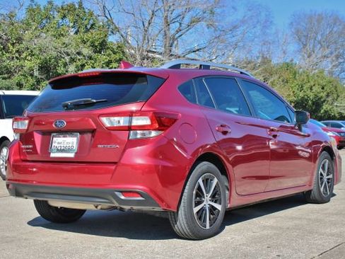 Used 2019 Subaru Impreza 2.0i Premium image 6