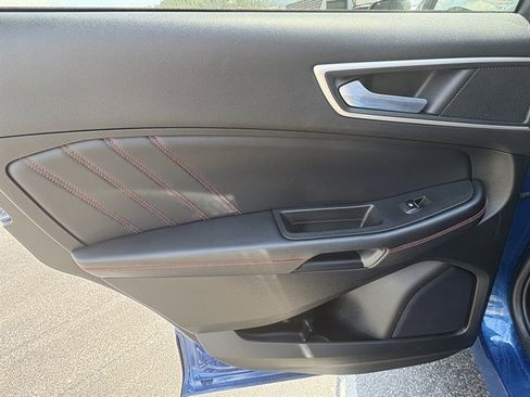 Used 2024 Ford Edge ST-Line image 41