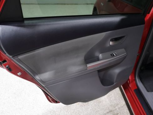 Used 2013 Toyota Prius V Two FWD image 17