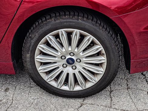 Used 2015 Ford Fusion Energi SE image 7