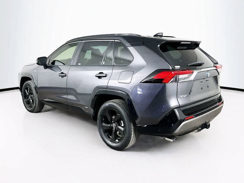 Used 2020 Toyota RAV4 XSE image 4