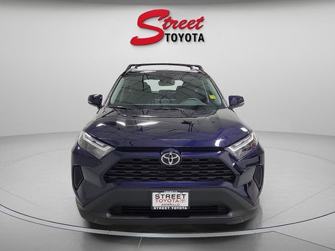 Certified 2025 Toyota RAV4 XLE w/ Convenience Package image 6