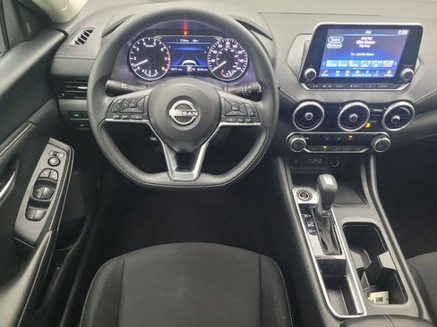 Used 2025 Nissan Sentra SV FWD image 22