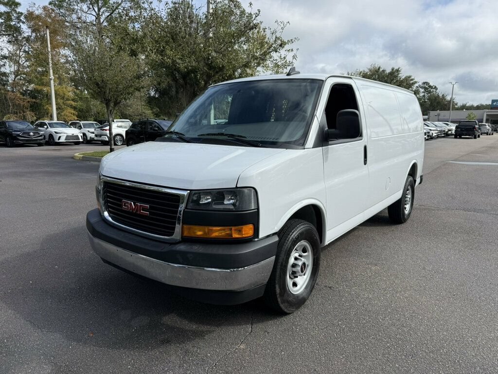 Used 2025 GMC Savana 2500 w/ Driver Convenience Package RWD image 1