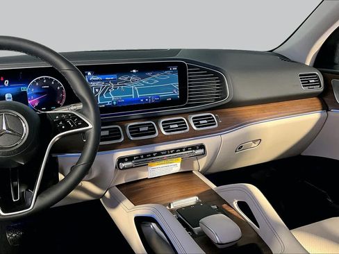 New 2026 Mercedes-Benz GLE 350 4MATIC image 8