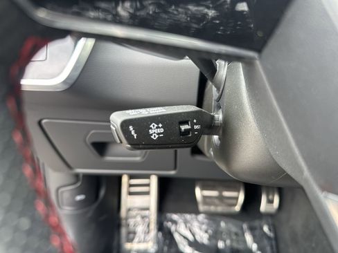 Used 2021 Audi RS 6 AWD/4WD image 14