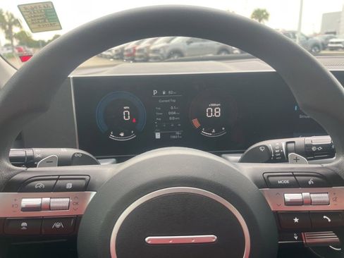 Used 2025 Hyundai Sonata SEL FWD image 11