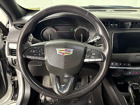 Used 2022 Cadillac XT4 Premium Luxury w/ Safety Alert Package image 22