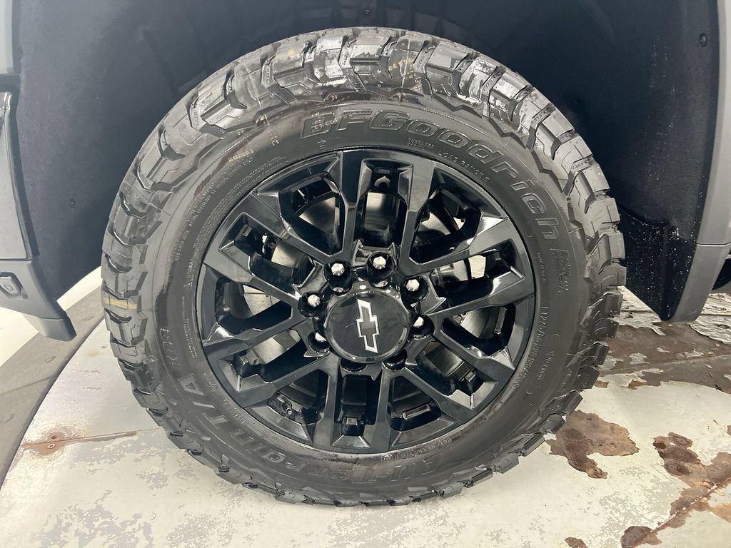 New 2026 Chevrolet Silverado 2500 High Country w/ Midnight Edition AWD/4WD image 28