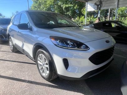 Used 2022 Ford Escape SE w/ Convenience Package
