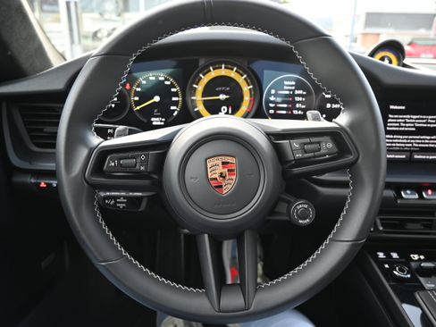Used 2022 Porsche 911 GT3 image 41