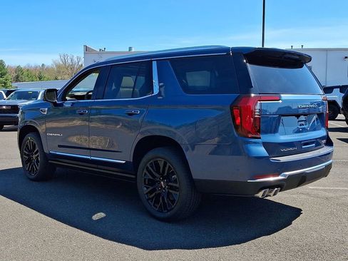New 2026 GMC Yukon Denali w/ Sun & Power Step Package AWD/4WD image 3