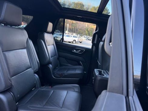 Used 2021 Chevrolet Tahoe Z71 w/ Z71 Signature Package AWD/4WD image 32