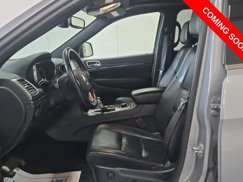 Used 2019 Jeep Grand Cherokee Limited image 8