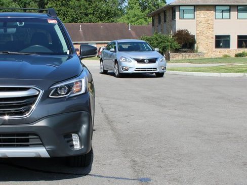 Used 2021 Subaru Outback Limited XT image 43