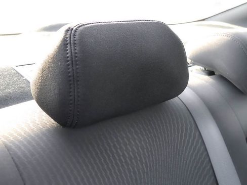 Used 2016 Hyundai Elantra Value Edition image 28