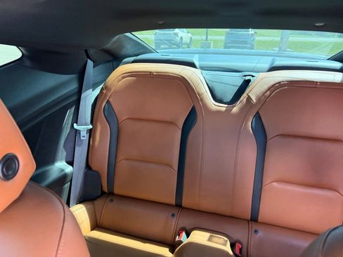 Used 2016 Chevrolet Camaro SS RWD image 11