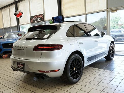 Used 2018 Porsche Macan GTS w/ Premium Package Plus AWD/4WD image 18