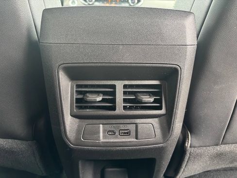 Used 2024 Chevrolet Colorado ZR2 w/ ZR2 Convenience Package III AWD/4WD image 20